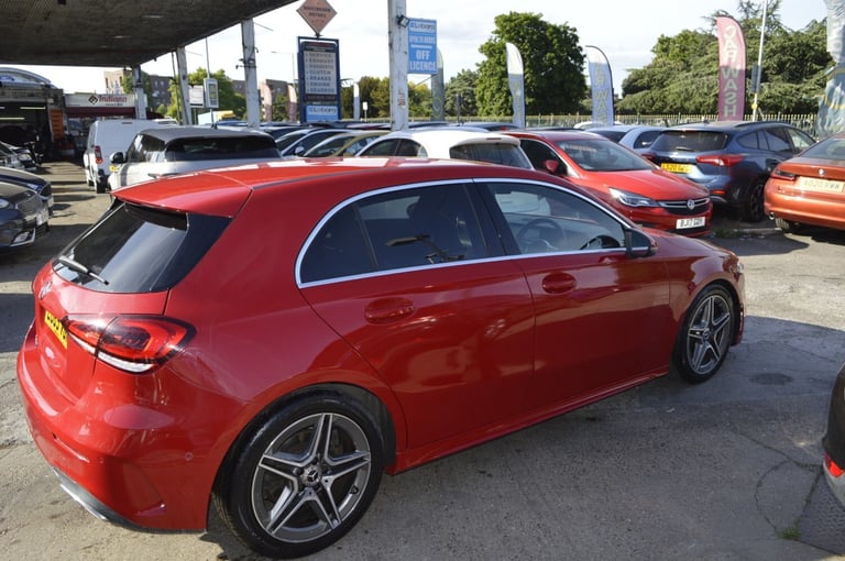 ONE OWNER,SAT NAV,AUTO,PETROL,FULL SERVICE HISTORY