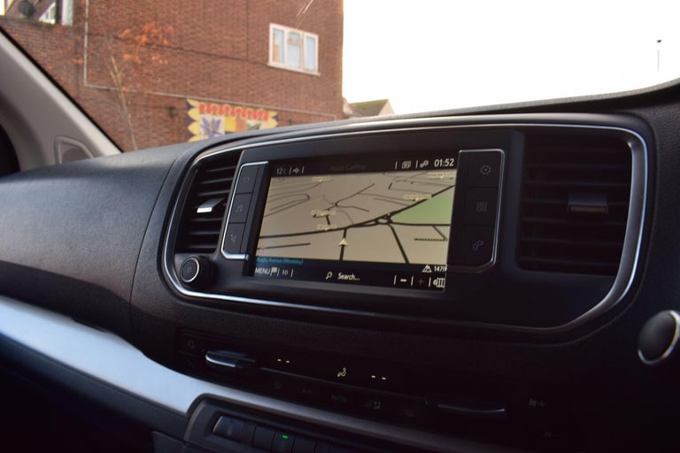 2022 Toyota PROACE CITY Verso 1.5D Shuttle Medium MPV MWB Euro 6 (s/s) 5dr (9 Seat) MPV Diesel Ma...