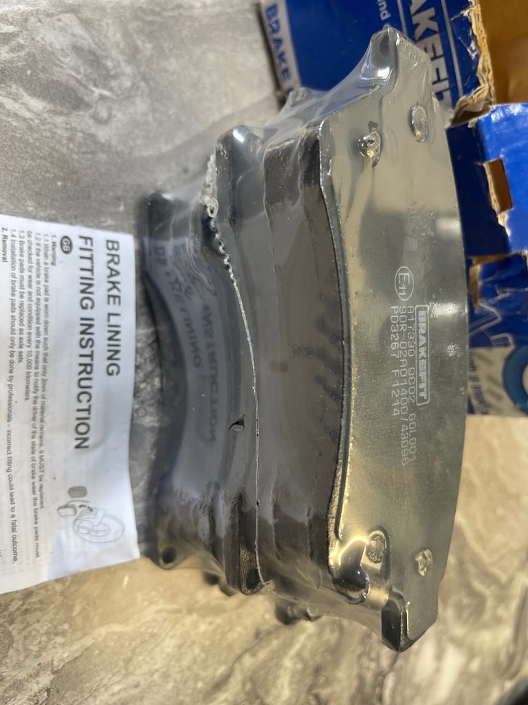 image for New Vauxhall Astra front brake pads