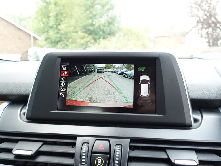 2015 BMW 2 Series Active Tourer 2.0 220i Luxury MPV 5dr Petrol Auto Euro 6 (s/s) (192 ps) £7310 E...