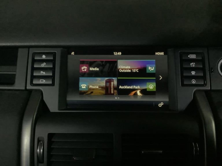 2019 Land Rover Discovery Sport 2.0 TD4 Landmark SUV 5dr Diesel Auto 4WD Euro 6 (s/s) (180 ps) ES...