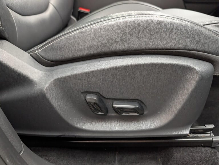 2021 MG MG ZS 44.5kWh Exclusive SUV 5dr Electric Auto (143 ps) - SAT NAV, HEATED SEATS, P HATCHBA...