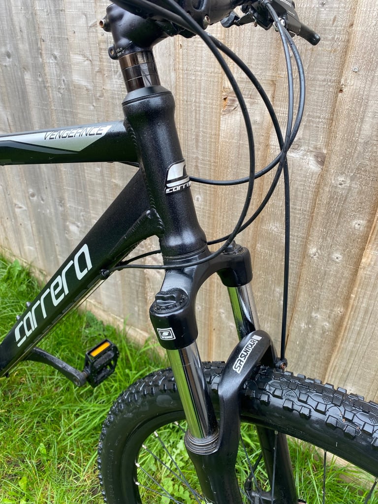 Carrera Vengeance - 22 Inch Frame - Mint Condition