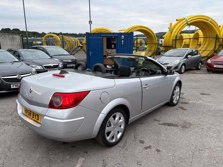 2008 Renault Megane 1.9 dCi Dynamique 2dr Non FAP - 12 Month Mot -  CONVERTIBLE Diesel Manual