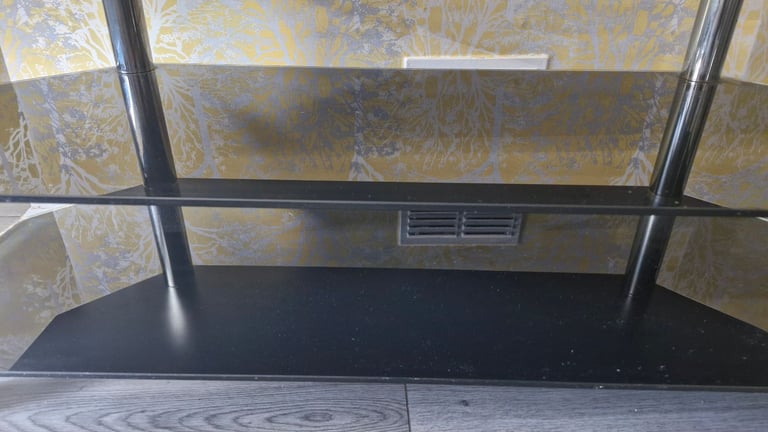 Tv Stand XL (Free)