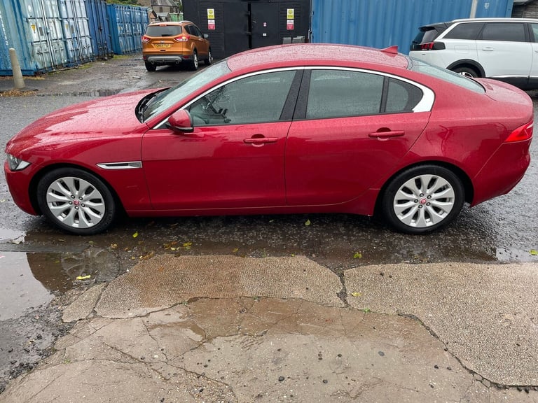 2015 Jaguar XE 2.0d SE 4dr SALOON DIESEL Manual