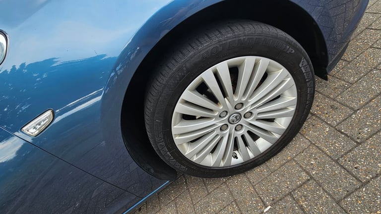 Vauxhall, ASTRA, Hatchback, 2015, Manual, 1598 (cc), 5 doors