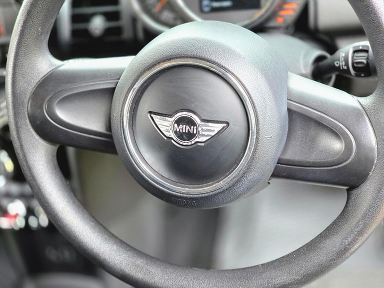 2016 MINI Hatch 1.2 One Auto Euro 6 (s/s) 5dr HATCHBACK Petrol Automatic