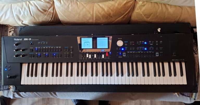 image for Roland BK9 (76 key), With PSU & Manual.