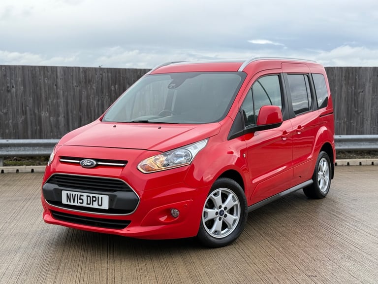 2015 Ford Tourneo Connect TITANIUM 1.6 TDCI - PANORAMIC ROOF - PARKING SENSORS - BARN DOOR -    M...
