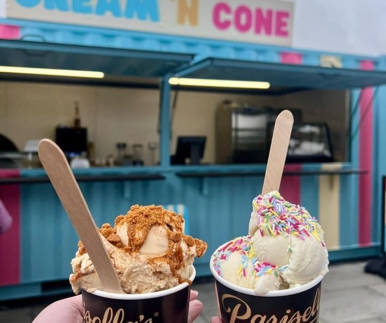 Sited static caravan for sale with decking - Lyons Robin Hood North Wales Rhyl