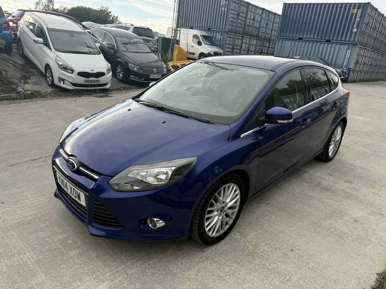2014 Ford Focus 1.0 EcoBoost Zetec Navigator 5dr HATCHBACK Petrol Manual