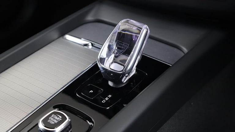  Volvo XC60 B5 (P) AWD Plus Black Edition (Harman Kardon Sound, 360 Camera, BLIS) Petrol/Electric...