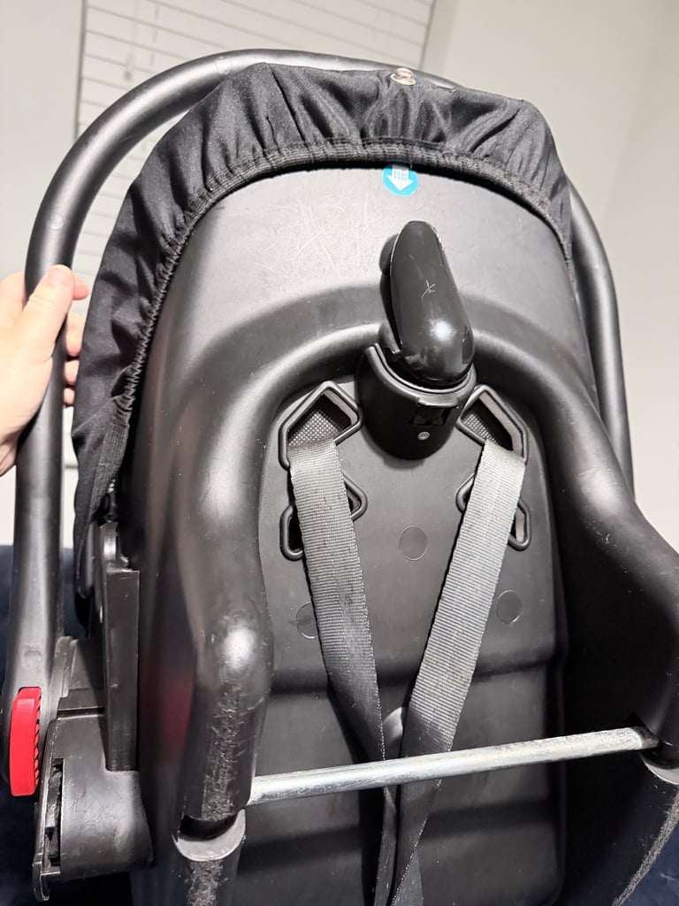Venicci baby car seat 