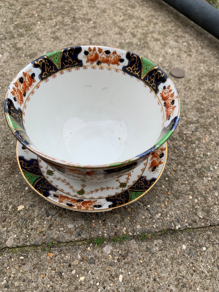 Bowl and saucer 