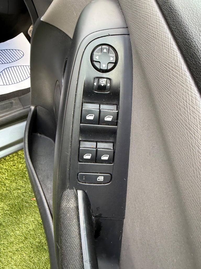 2016 Citroen C4 Picasso 1.6 BlueHDi VTR+ MPV 5dr Diesel EAT6 Euro 6 (s/s) (120 ps) MPV Diesel Aut...