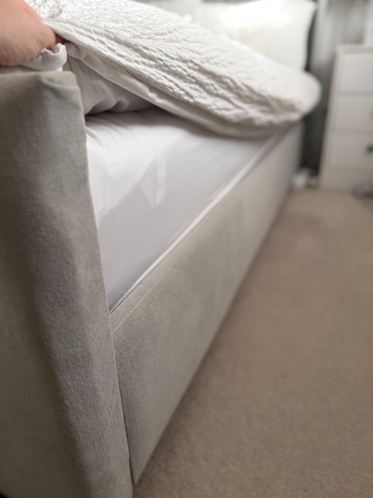 Light Grey Double Bed Frame **Available After Friday 31st October**