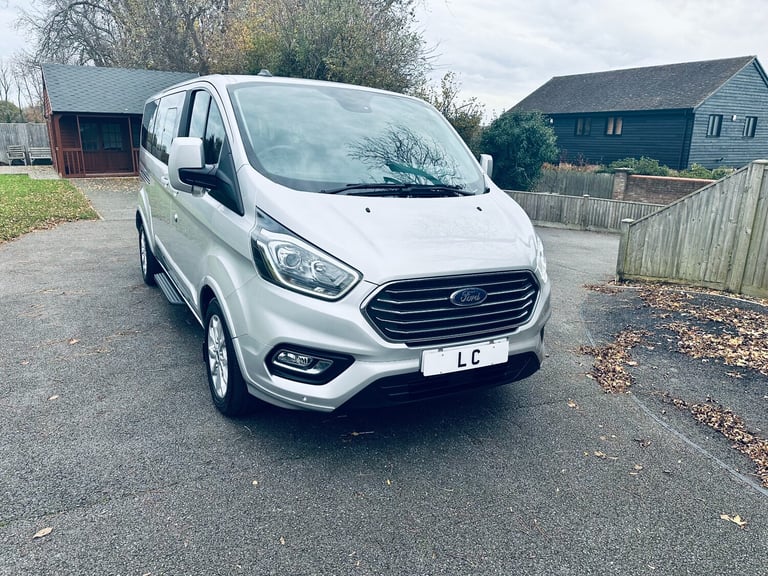 2022 Ford Tourneo Custom 2.0 320 EcoBlue Titanium Minibus 5dr Diesel Manual L2