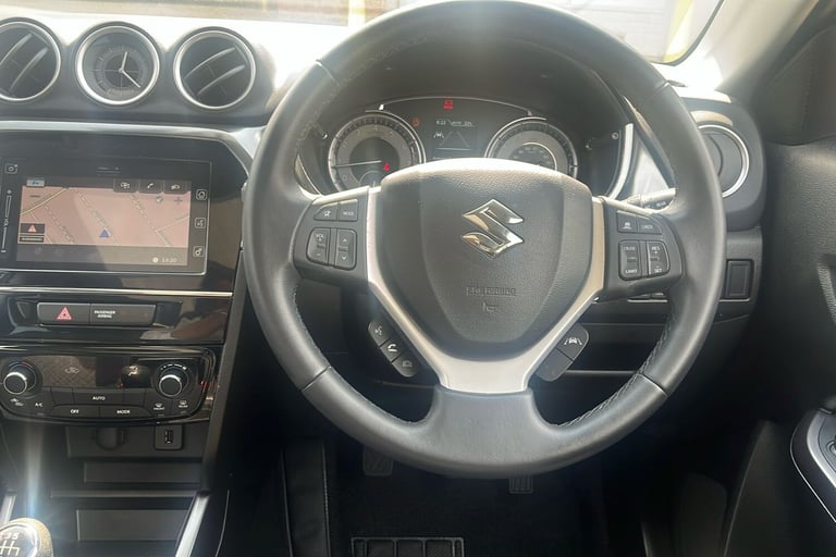  Suzuki Vitara 1.4 Boosterjet Mhev Sz5 Suv 5dr Petrol Hybrid Manual Allgrip