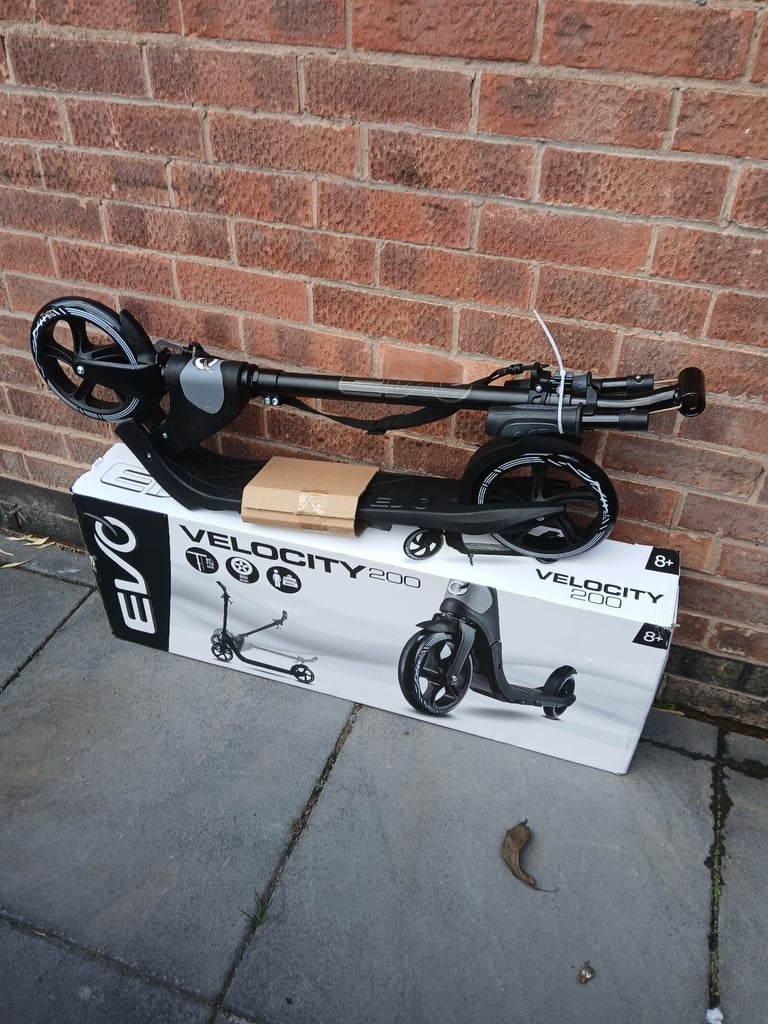 New Velocity 200 Scooter 