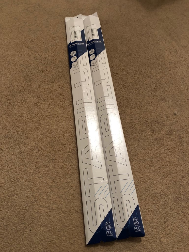 BMW E91 estate boot struts x2