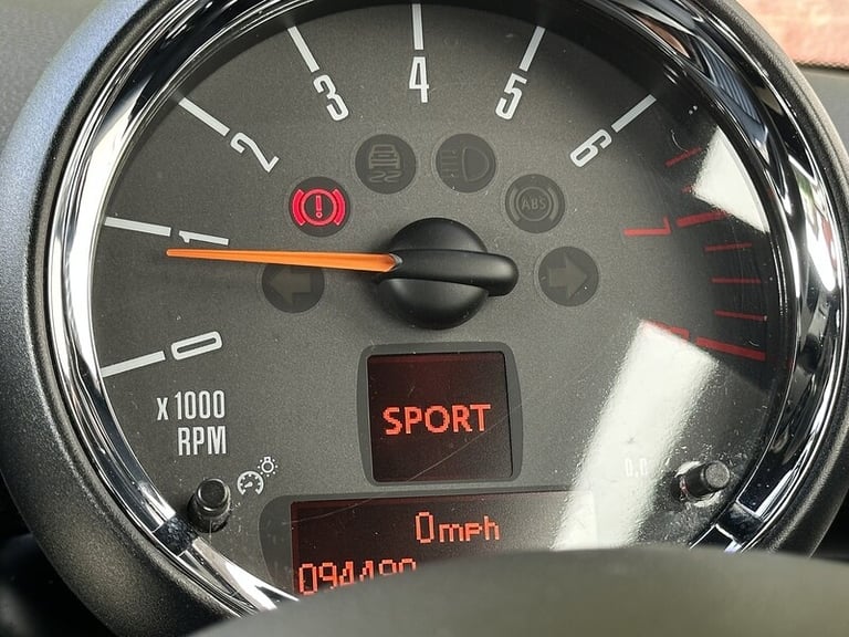 2011 MINI Hatch John Cooper Works Hatchback Petrol Manual