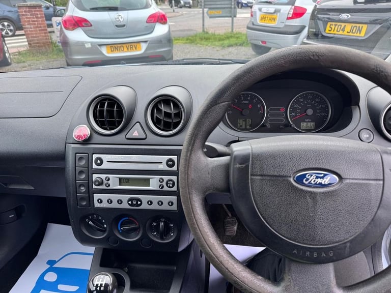 2005 Ford Fiesta 1.25 Style Hatchback 5dr Petrol Manual (147 g/km, 74 bhp) Hatchback Petrol Manual