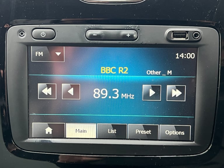 2014 Renault Captur 1.5 dCi 90 Dynamique S MediaNav Energy 5dr HATCHBACK Diesel Manual