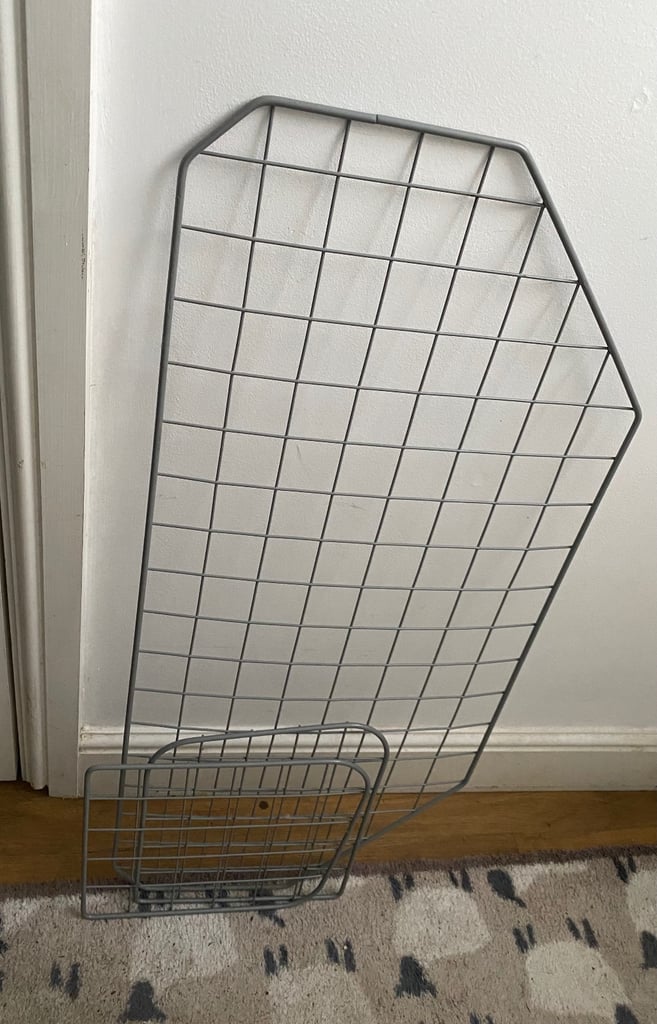 image for Halfords dog guard for cars. 