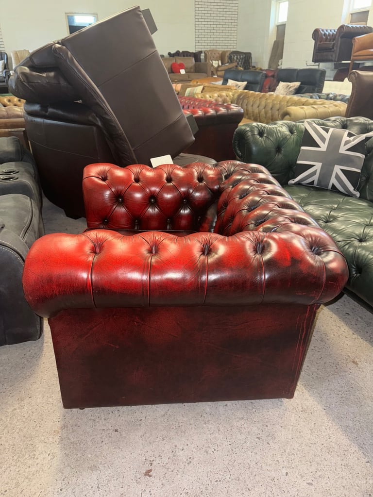 Chesterfield oxblood real leather club chair