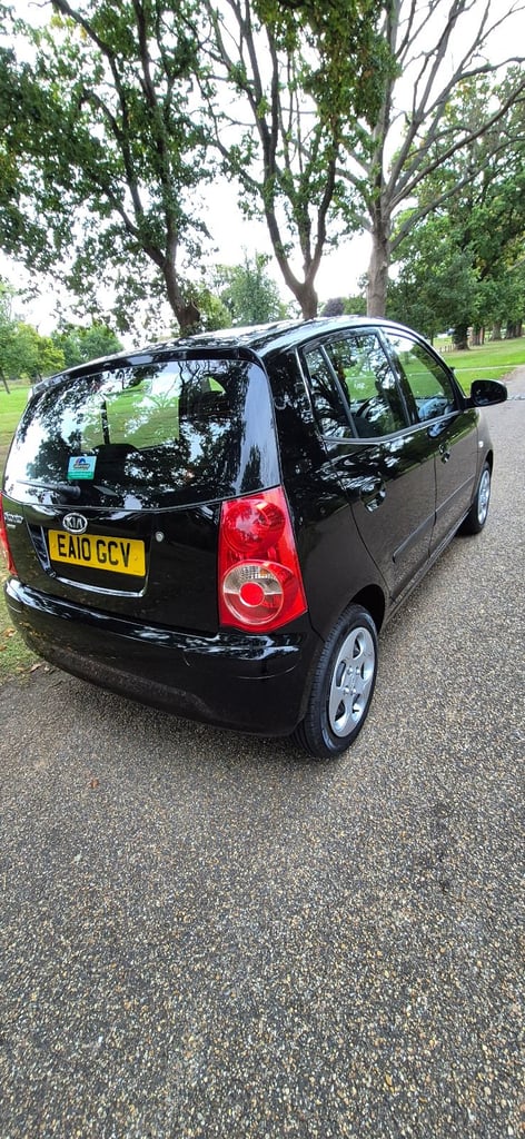Kia Picanto 1.1, £35pa road tax, 12 months mot, 1 previous owner..£1395