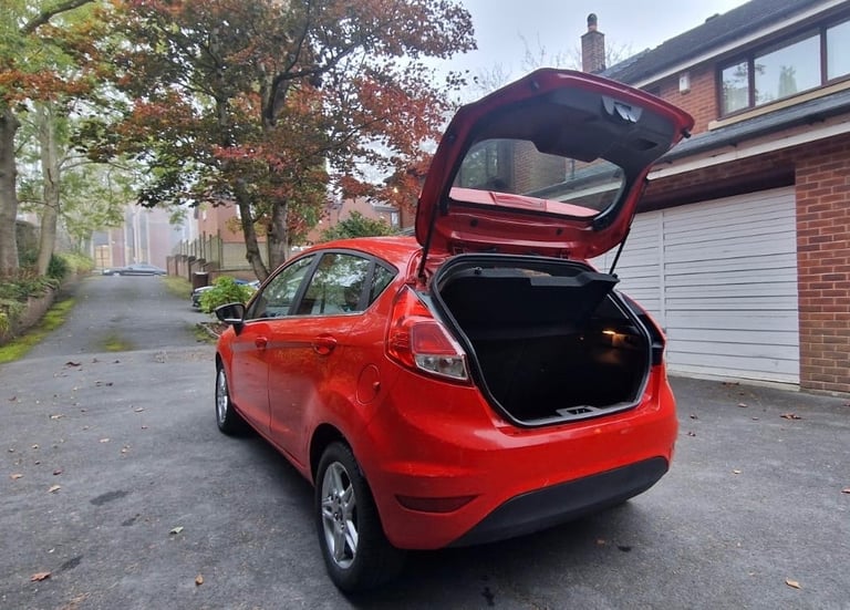 Ford, FIESTA, Hatchback, 2013, Manual, 998 (cc), 5 doors