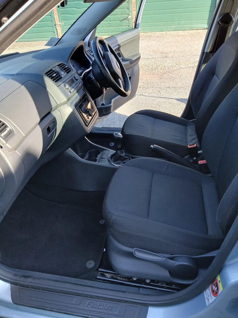 2011 skoda fabia estate 20 road tax 1150