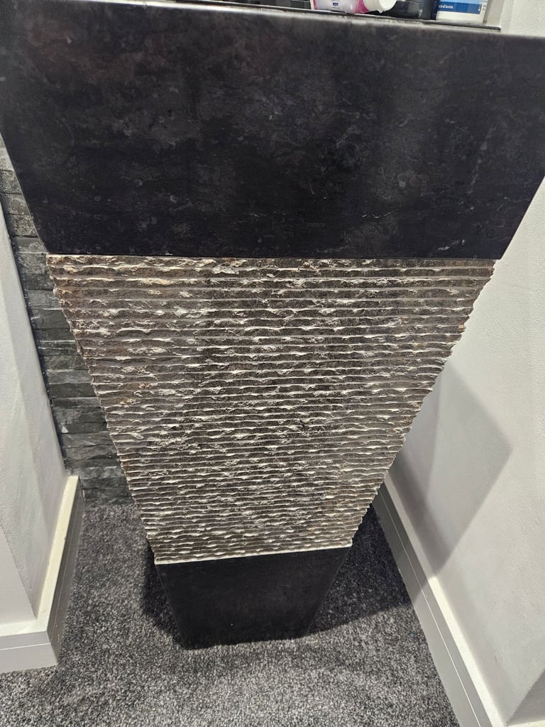 Marble bathroom sinks X 2. Will split