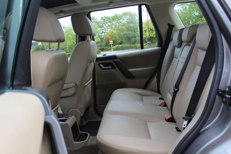 2010 Land Rover Freelander 2.2 Td4 HSE 5dr Auto ESTATE DIESEL Automatic