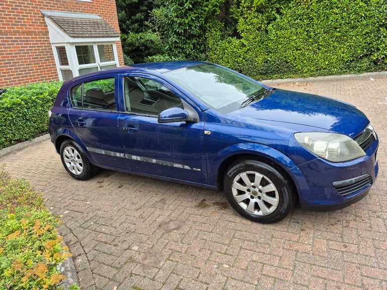 image for Vauxhall, ASTRA, Hatchback, 2004, Automatic, 1796 (cc), 5 doors