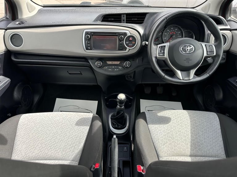 2011 Toyota Yaris 1.33 Dual VVT-i T Spirit Euro 5 5dr HATCHBACK Petrol Manual