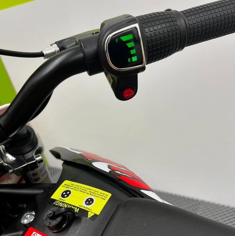 EBOX Wired 550W Electric Kids Bike - Red