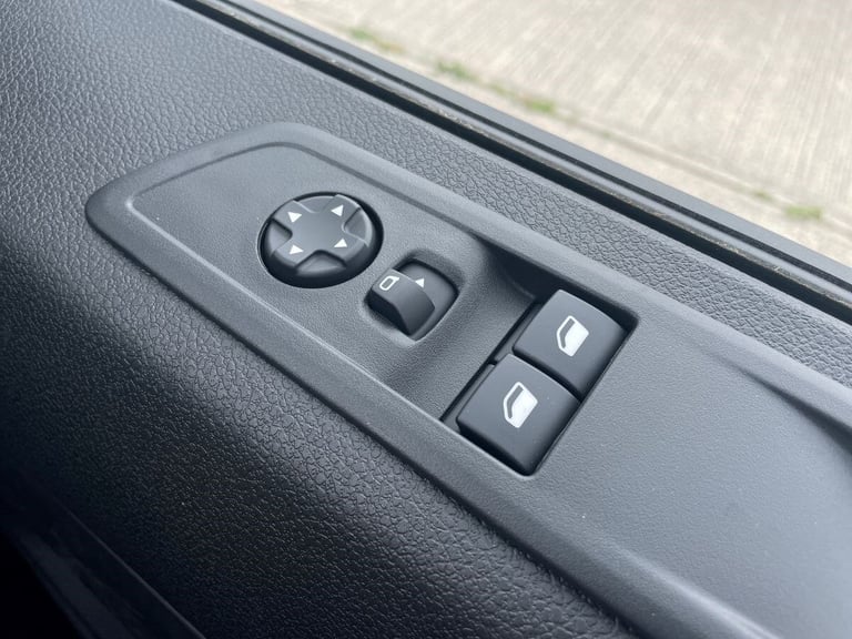 2025 Vauxhall Vivaro Vivaro 1.5 F2900 Prime Van Diesel Manual