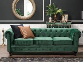 NEW Beliani 3 Seater velvet green chesterfield sofa