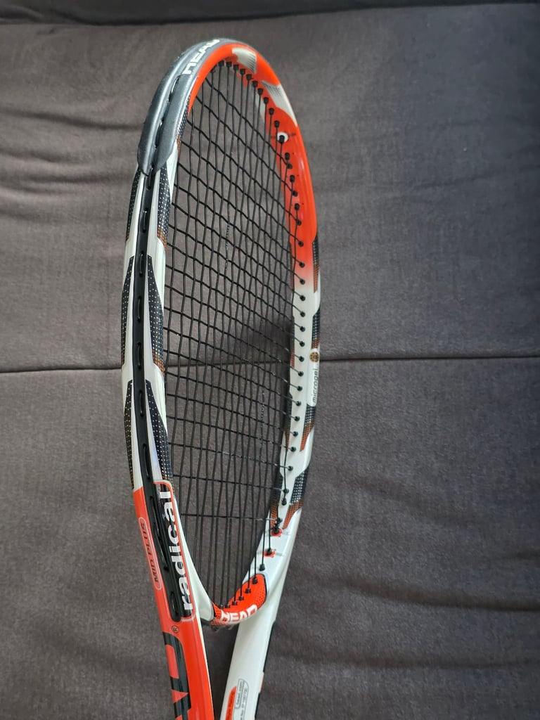 Head Radical Microgel MP 18x20 Tennis Racket Grip 4 Used New String