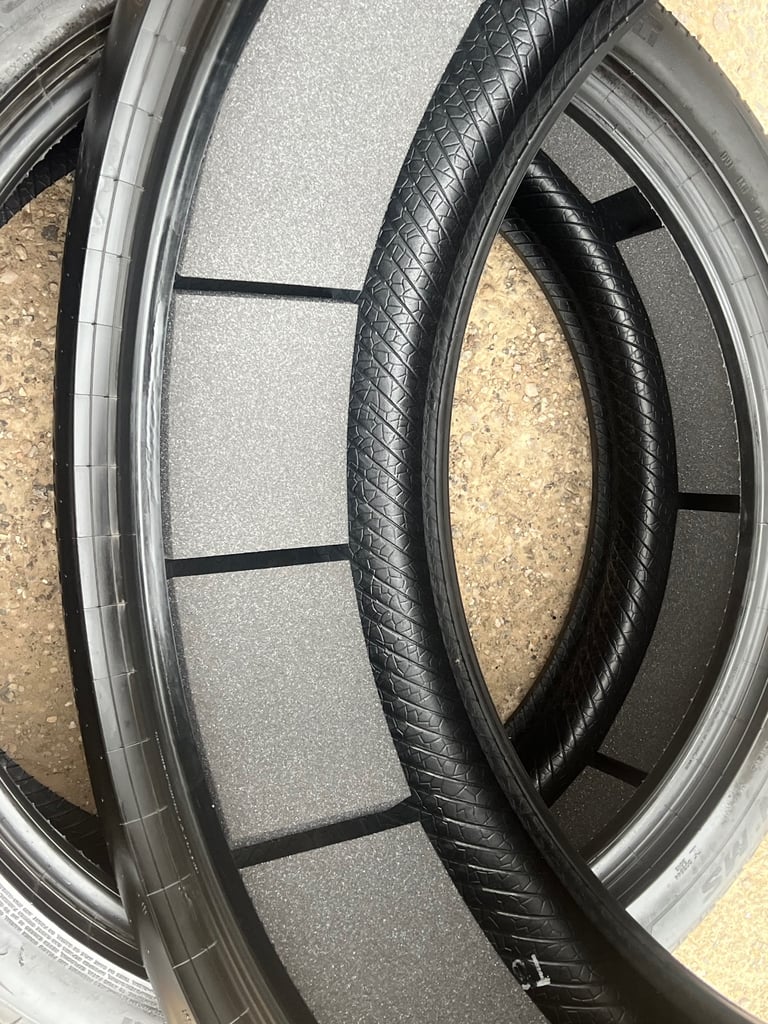285 45 R22 114Y PIRELLI SCORPION ZERO M+S PART WORN 5-6 MM 