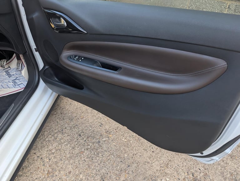 2016 DS Automobiles DS 3 1.6 THP Prestige Hatchback 3dr Petrol Manual Euro 6 (s/s) (165 bhp) Hatc...