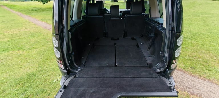 2015 LHD DISCOVERY 4, 3.0 TDV6 HSE, 7 SEATER. LEFT HAND DRIVE.