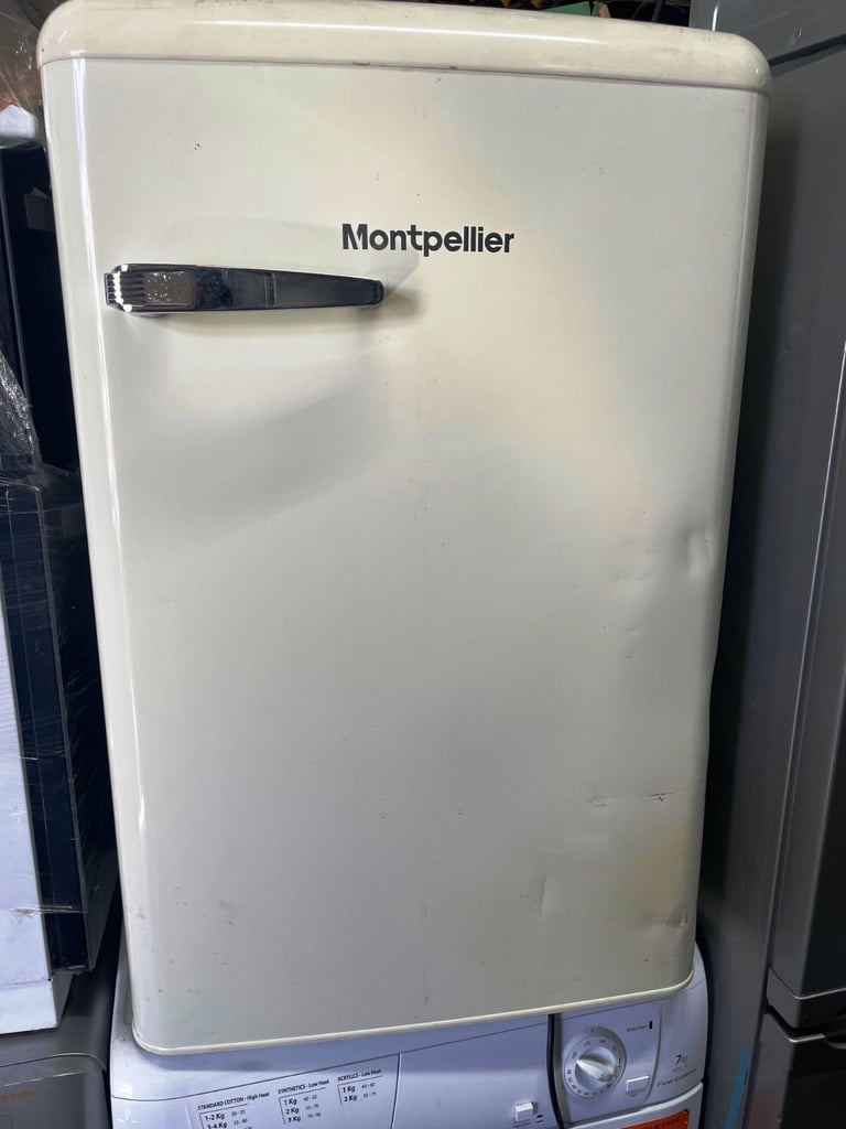 Montepellier under counter Fridge with Ice Box A++ Energy Rating