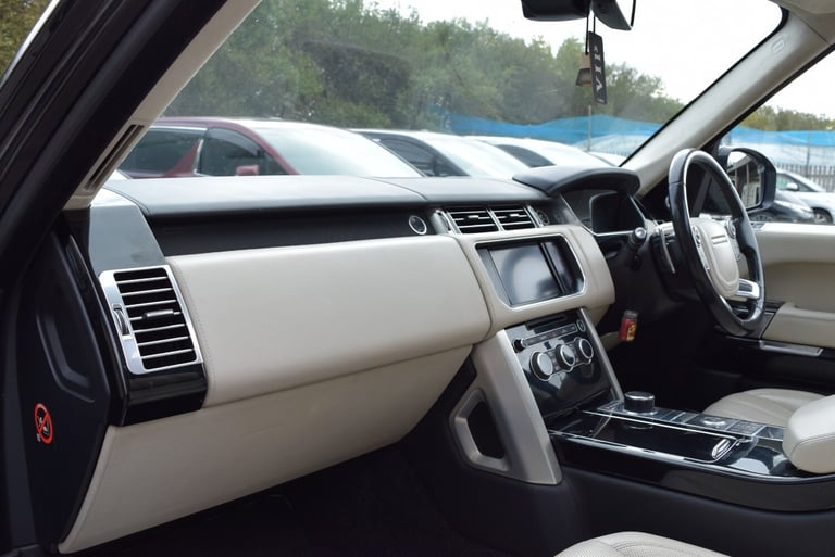 2016 LAND ROVER RANGE ROVER 4.4 SDV8 AUTOBIOGRAPHY FULLY LOADED FSH GHOST BEIGE