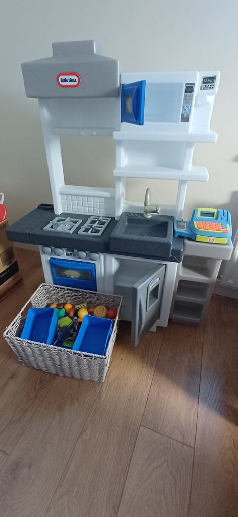 image for Little Tikes Kitchen Set