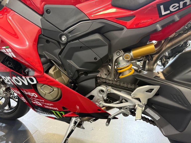 2025 Ducati Panigale V4 1103 Ducati Quick Shift up/down 2.0 Euro 5