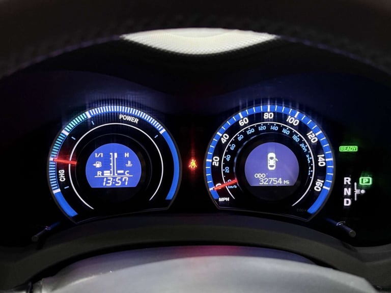 2012 Toyota Auris 1.8 VVT-h T Spirit CVT Euro 5 (s/s) 5dr Hatchback Hybrid Automatic
