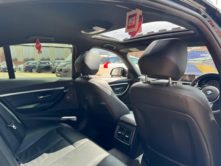 2016 BMW 3 Series 3.0 330d M Sport Auto Euro 6 (s/s) 4dr SALOON Diesel Automatic